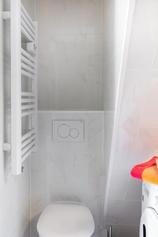 Trendy Studios Tassin Εξωτερικό φωτογραφία