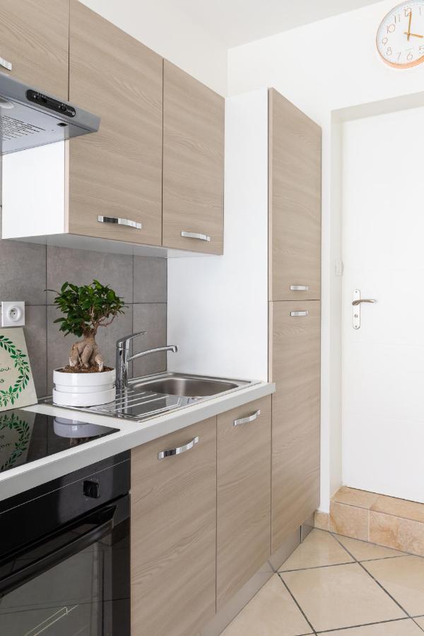 Trendy Studios Tassin Εξωτερικό φωτογραφία